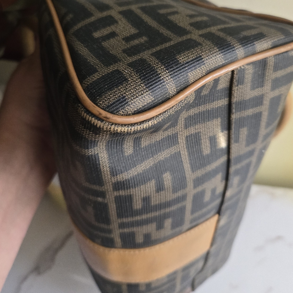 ⛔️SOLD⛔️Vintage Fendi Zucca Brown Monogram Canvas Top Handle Boston Bag - Picture 11 of 16